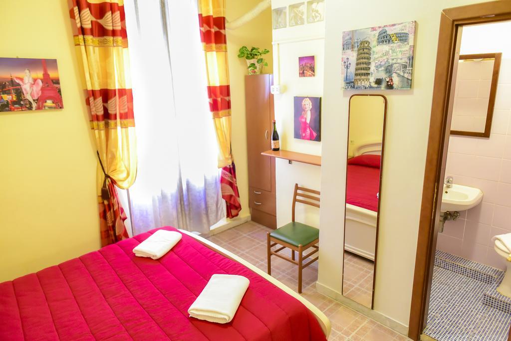 Casa Vacanza Frendy - Free Airport Transportation On Arrival If You Book An Of Minimum 3 Nights And 6 People Pensionat